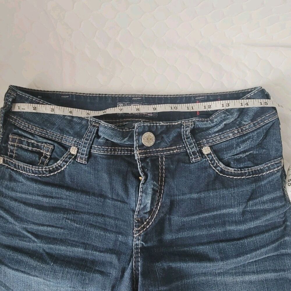 Silver Womens W31/L8 Suki Mid Bermuda Jeans  Blue Denim Shorts - Picture 2 of 16